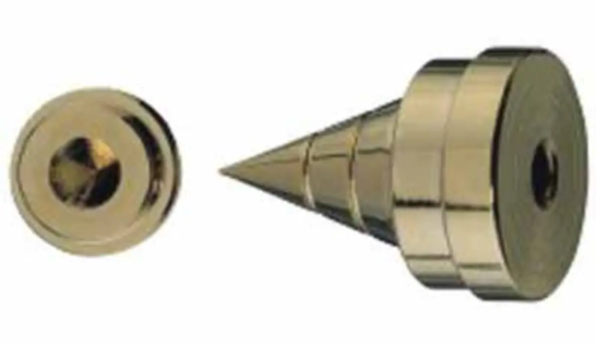 Spikes S 2000 with washers 4pcs